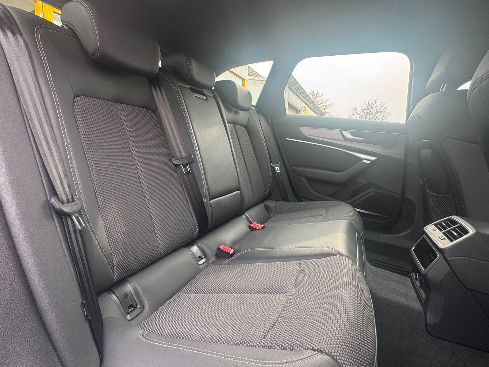 Audi A6 50 TFSI e qu/S-LINE/ACC/AHK/MATRIX/B&O/STHZG
