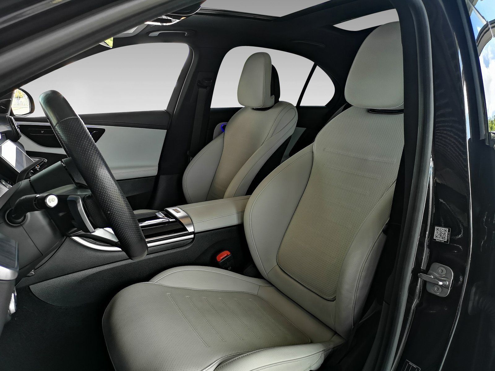 Mercedes-Benz C 200 d AMG - Samsaru's Car Outlet