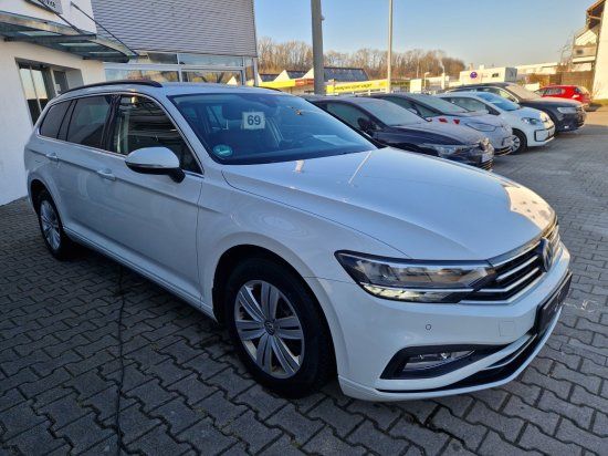 Volkswagen Passat Variant 1.6 TDI Business - Samsaru's Car Outlet