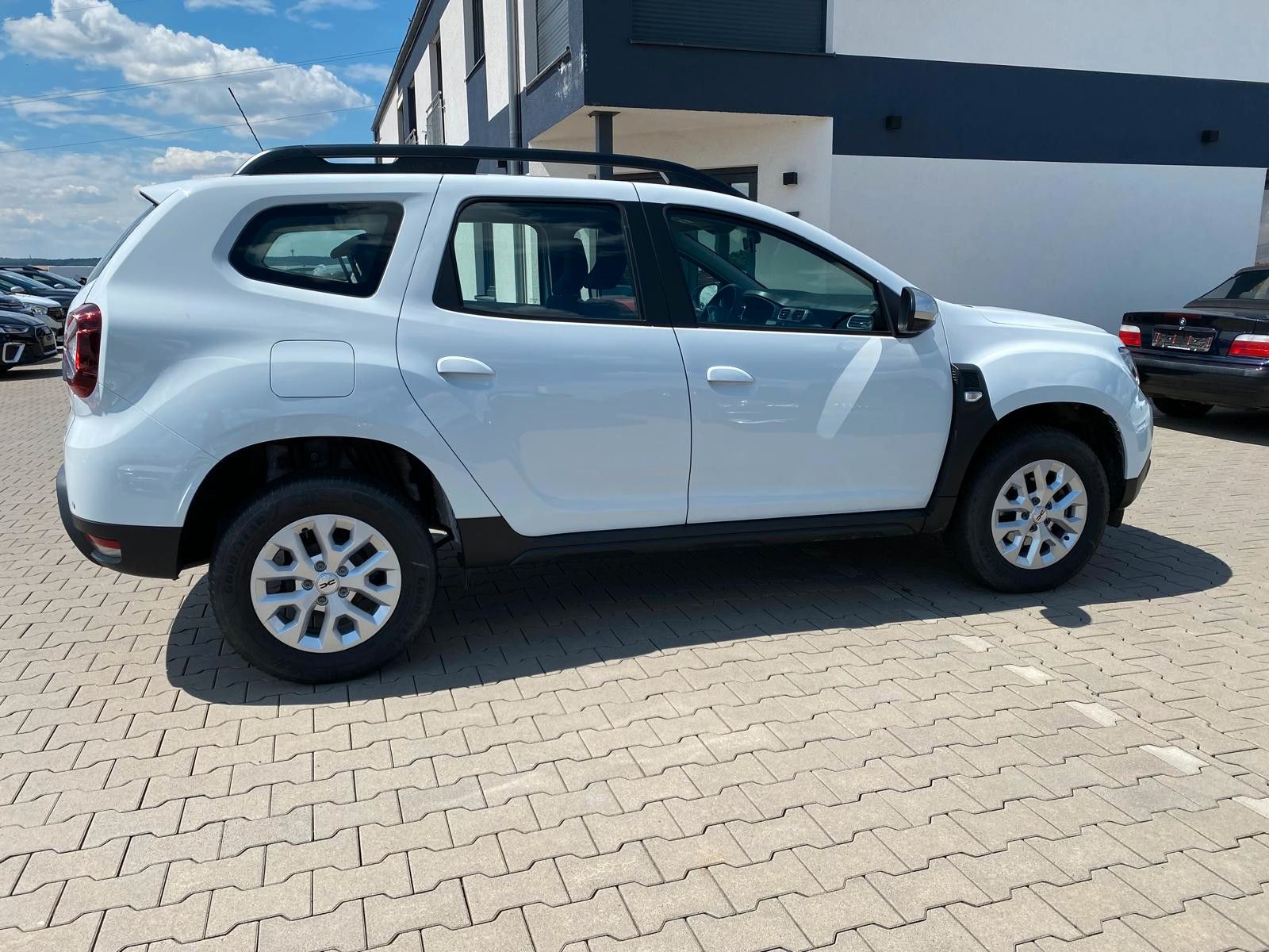 Dacia Duster II Expression 4WD - Samsaru's Car Outlet