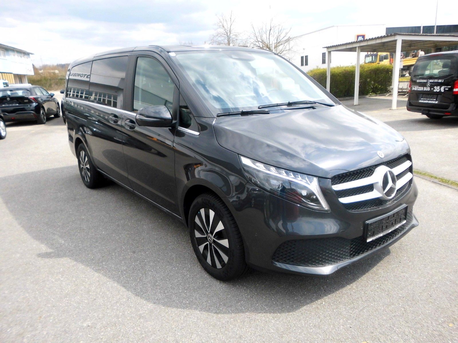 Mercedes-Benz V 220 d AVANTGARDE - Samsaru's Car Outlet