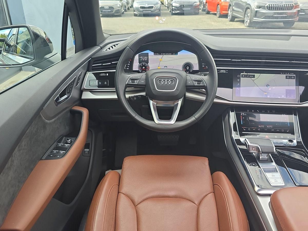 Audi Q7 50 TDI quat STNDHZ 7SITZER PANO AHK LUFT 360°