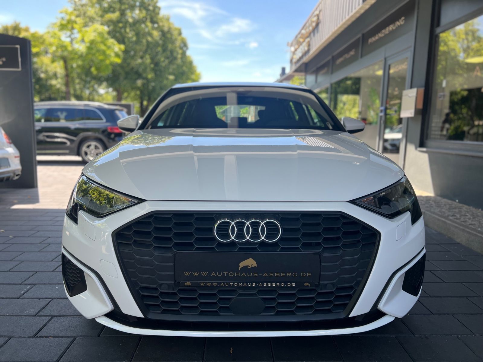 Audi A3 Sportback 35 TFSI - Samsaru's Car Outlet