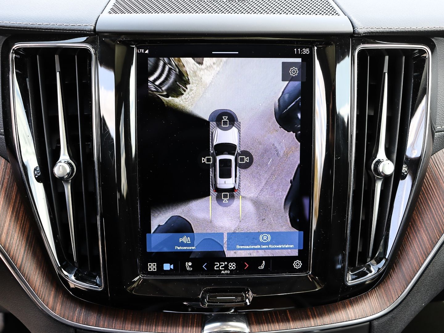 Volvo XC60 Ultimate Dark AWD B4 Diesel EU6d HUD StandH