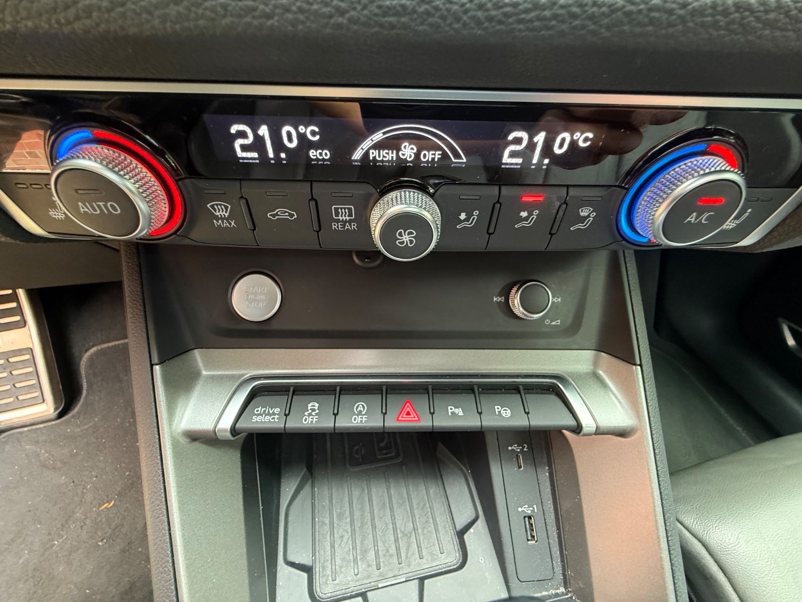 Audi Q3 40 TFSI S line - Samsaru's Car Outlet