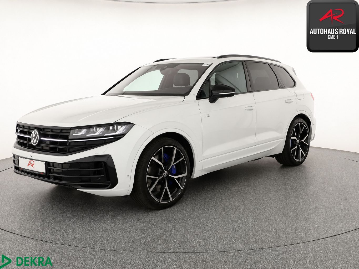 Volkswagen Touareg 3.0 TSI 4M eHybrid R NACHTSICHT,22ZOLL