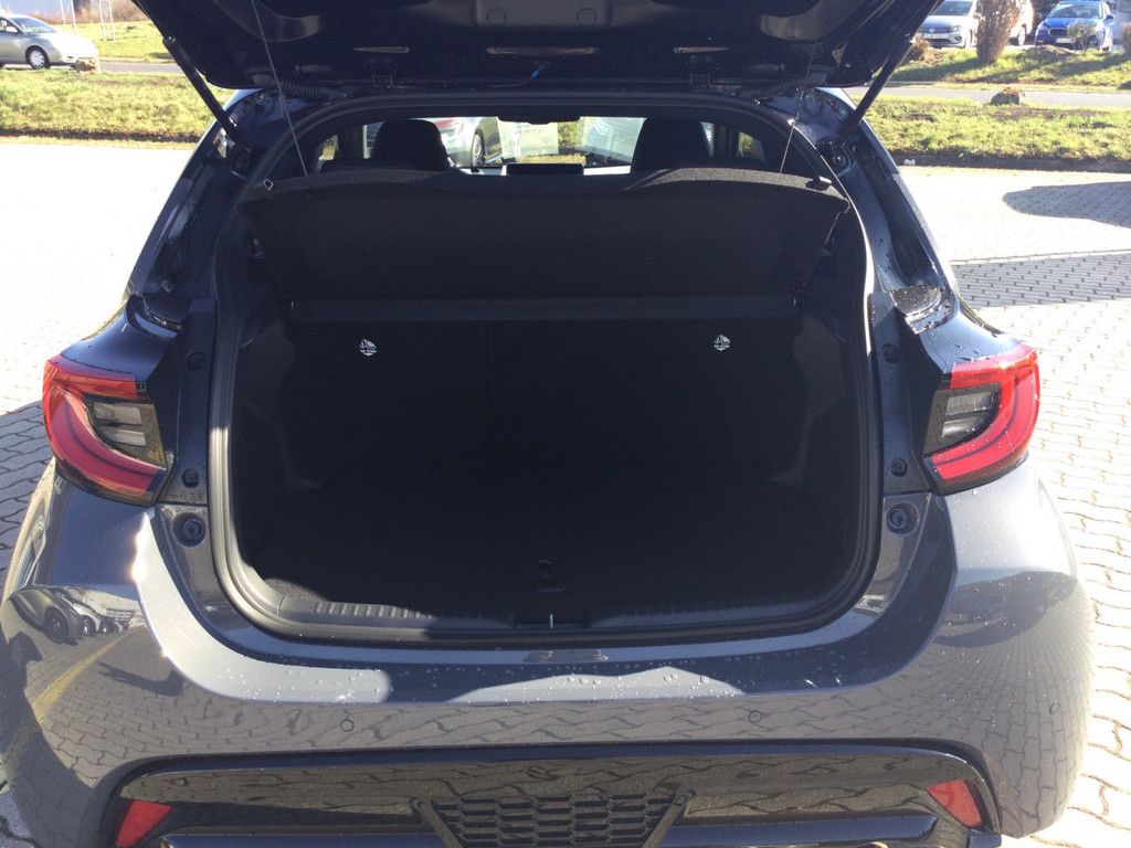 Toyota Yaris GR SPORT 1 5-l-VVT-iE Hybrid Syst. 96 kW (