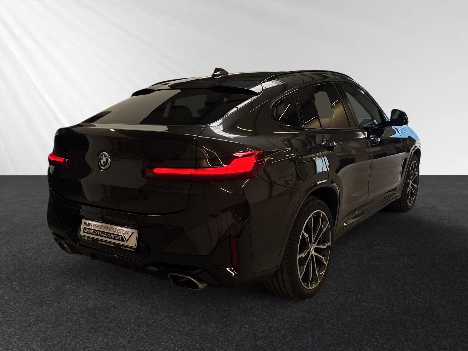 BMW X4 xDrive30d M Sport|AHK|Pano|Head-Up