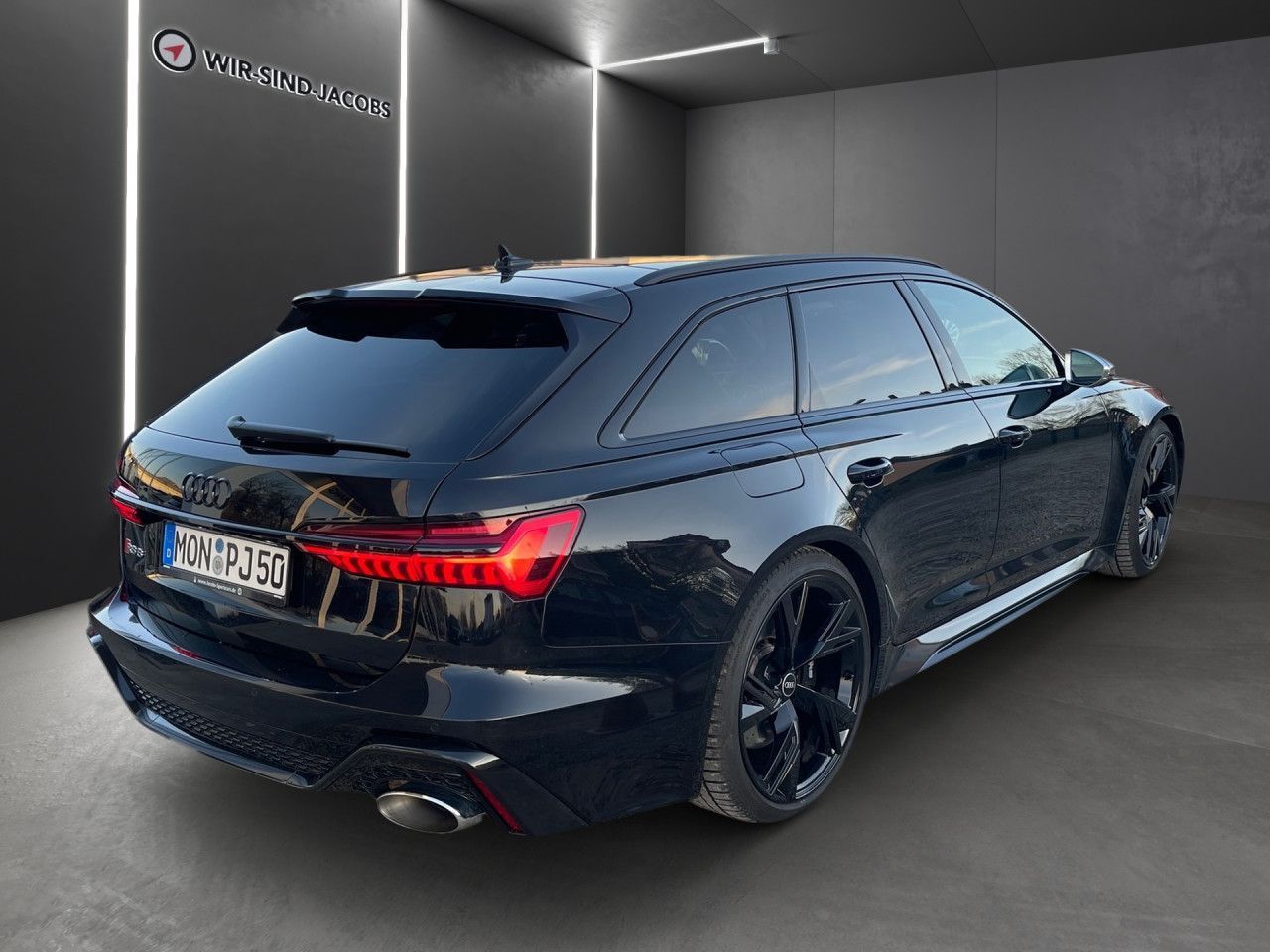 Audi RS6 Avant 4.0 TFSI quattro PANO KAMERA BANG