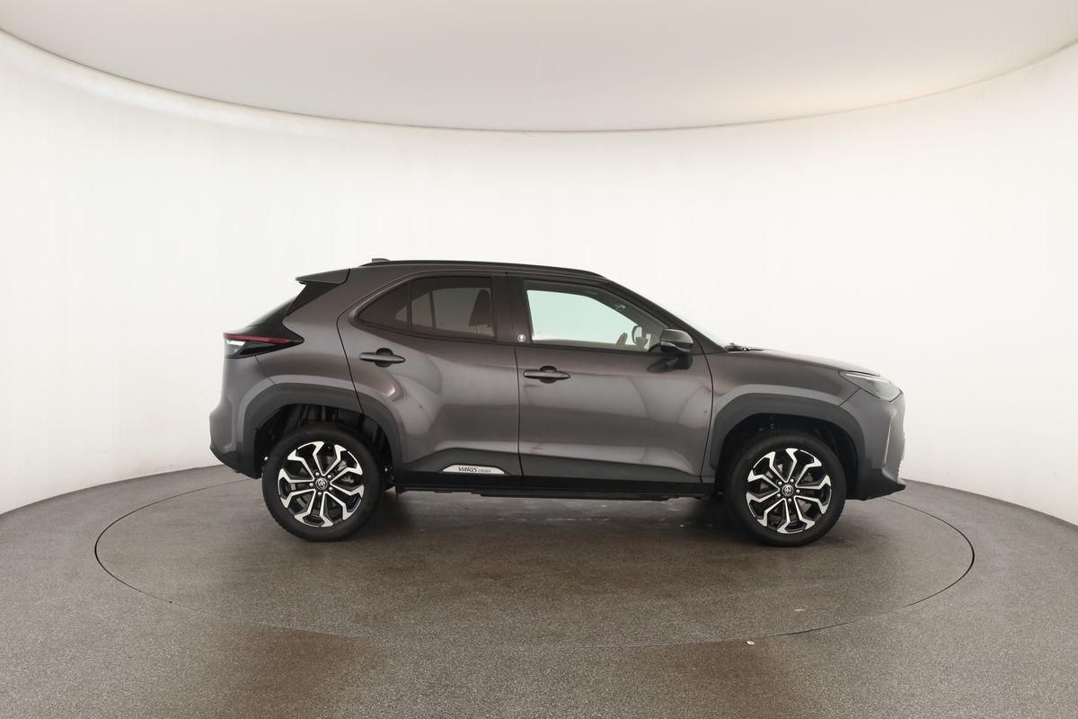 Toyota Yaris Cross CVT Team D LED Navi SHZ iACC Kam 17"