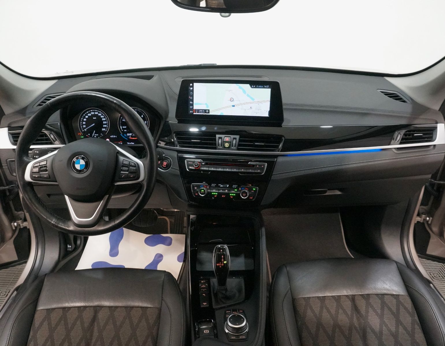BMW X1 xDrive 20 d xLine - Samsaru's Car Outlet