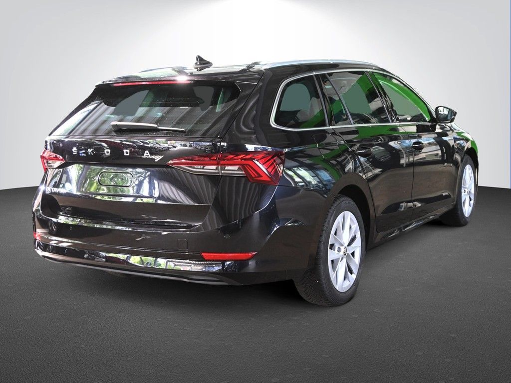 Skoda Octavia Combi 2.0 TDI Style - Samsaru's Car Outlet