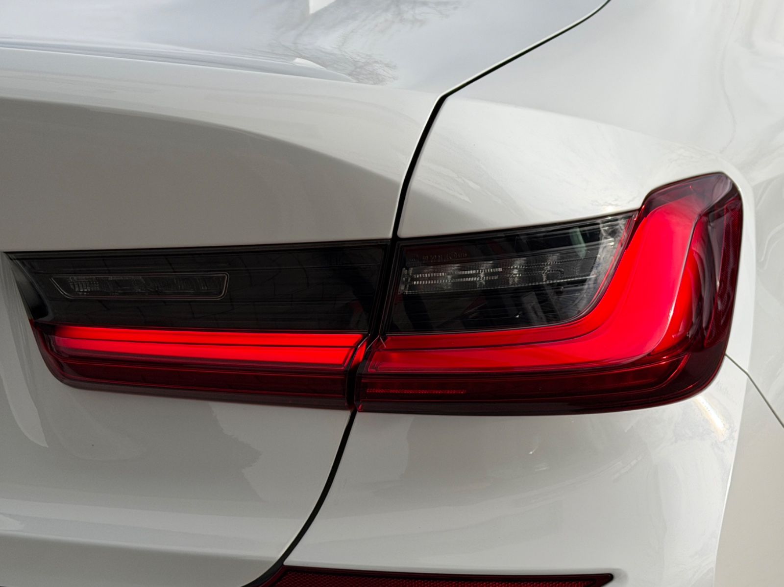 BMW 320d Lim.  xDrive M Sport ACC AHK RFK SHZ ViCo