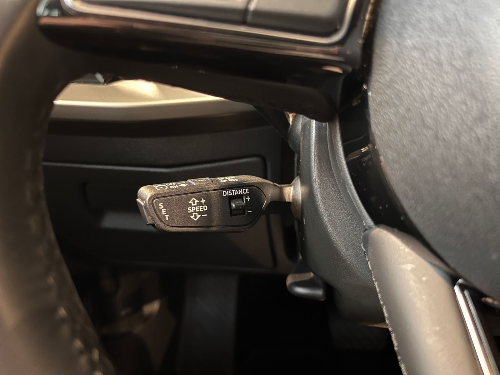 Audi A3 Limousine 35 TDI advanced ACC LED NAVI ALU