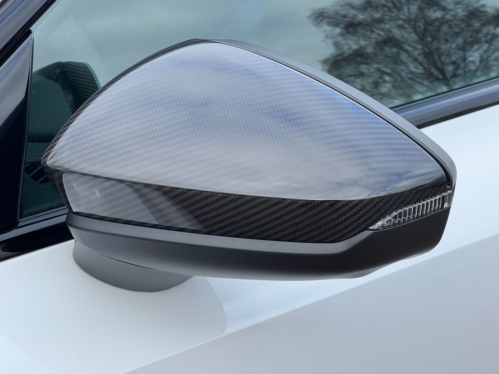 Audi A3 Lim. 3X S-LINE BLACK EDITION PANO HUD CARBON
