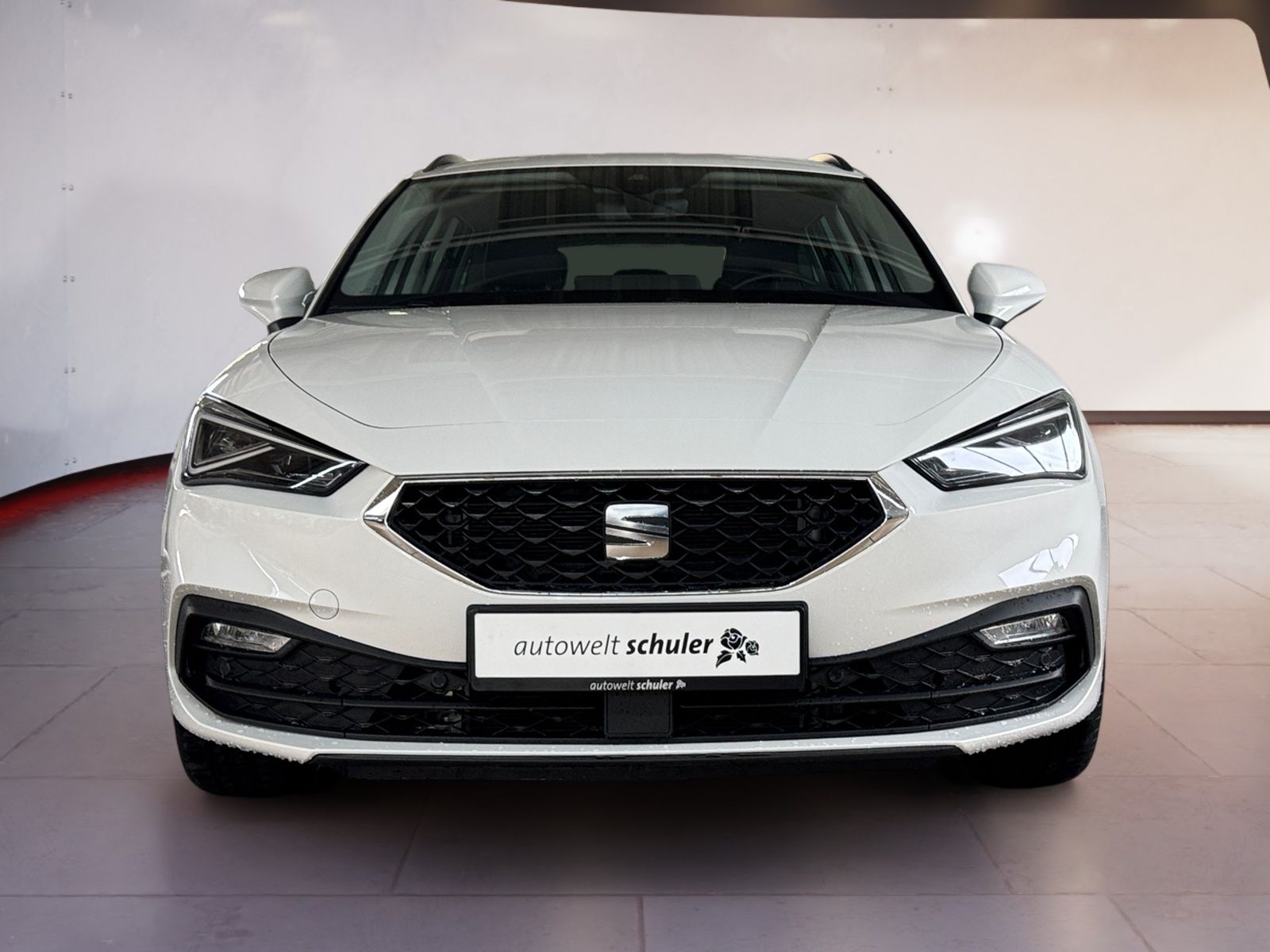 Seat Leon ST 2.0 TDI DSG Style AHK LED Navi
