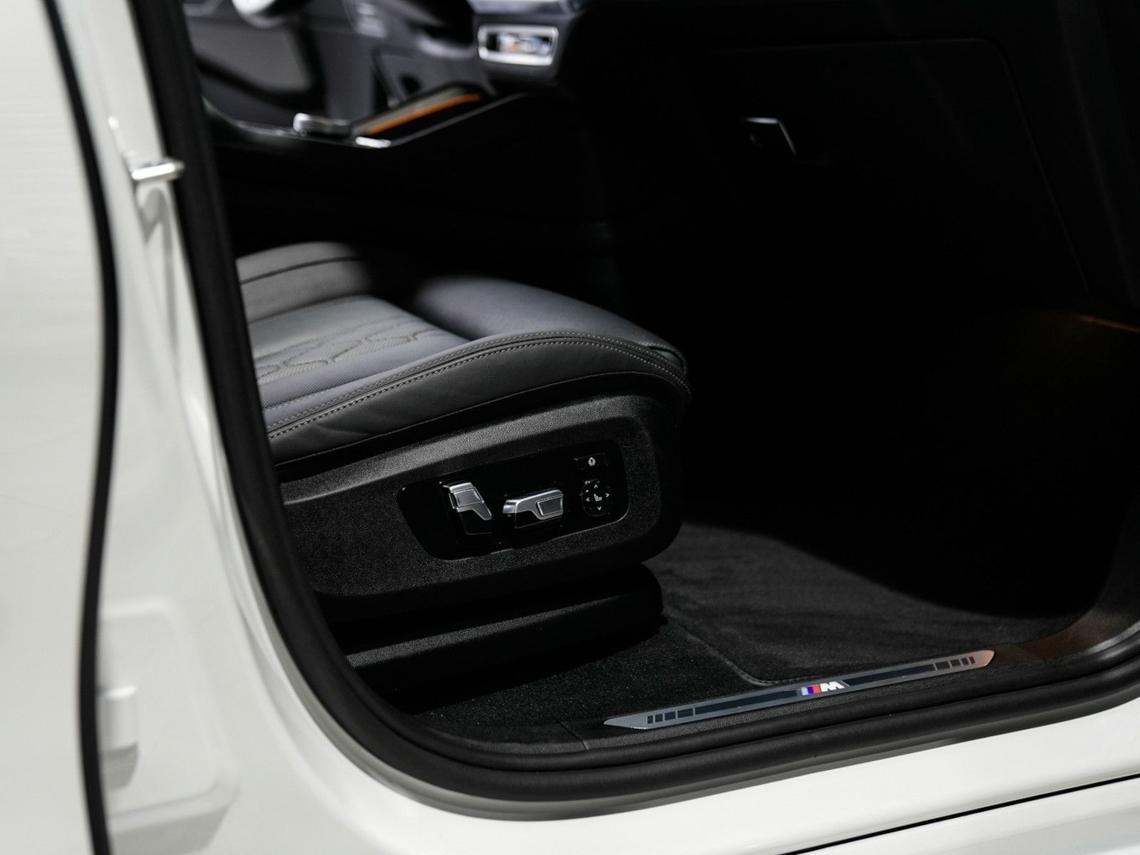 BMW X6 30d M SPORT PRO Massage Standh. Belüft.Carbon
