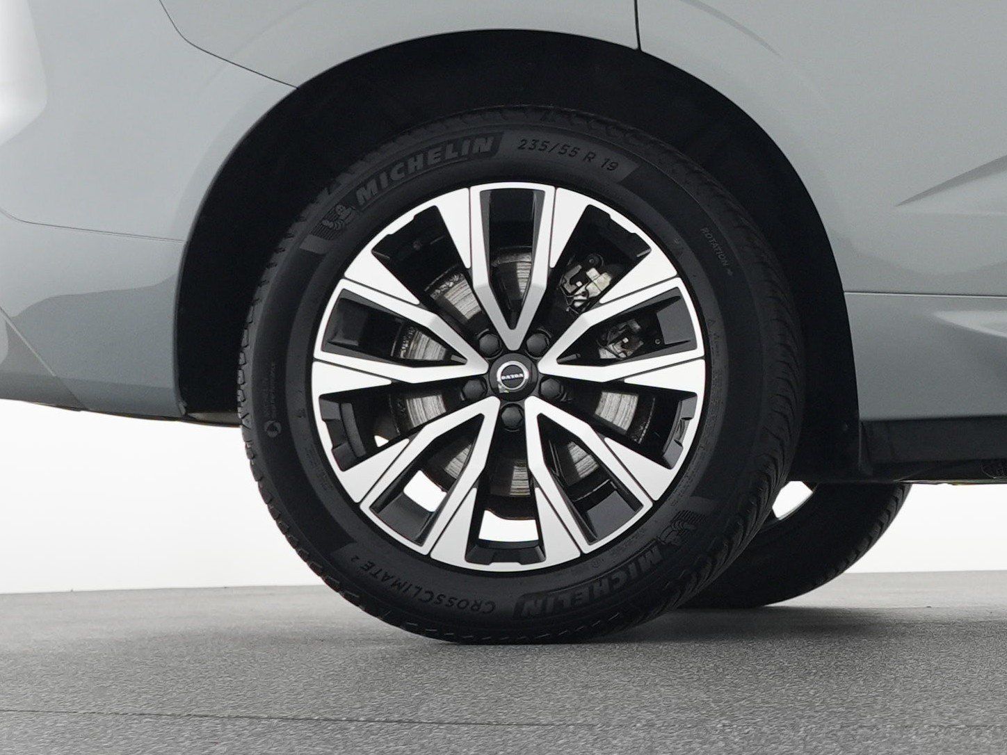 Volvo XC60 B4 Diesel Geartronic Plus Dark