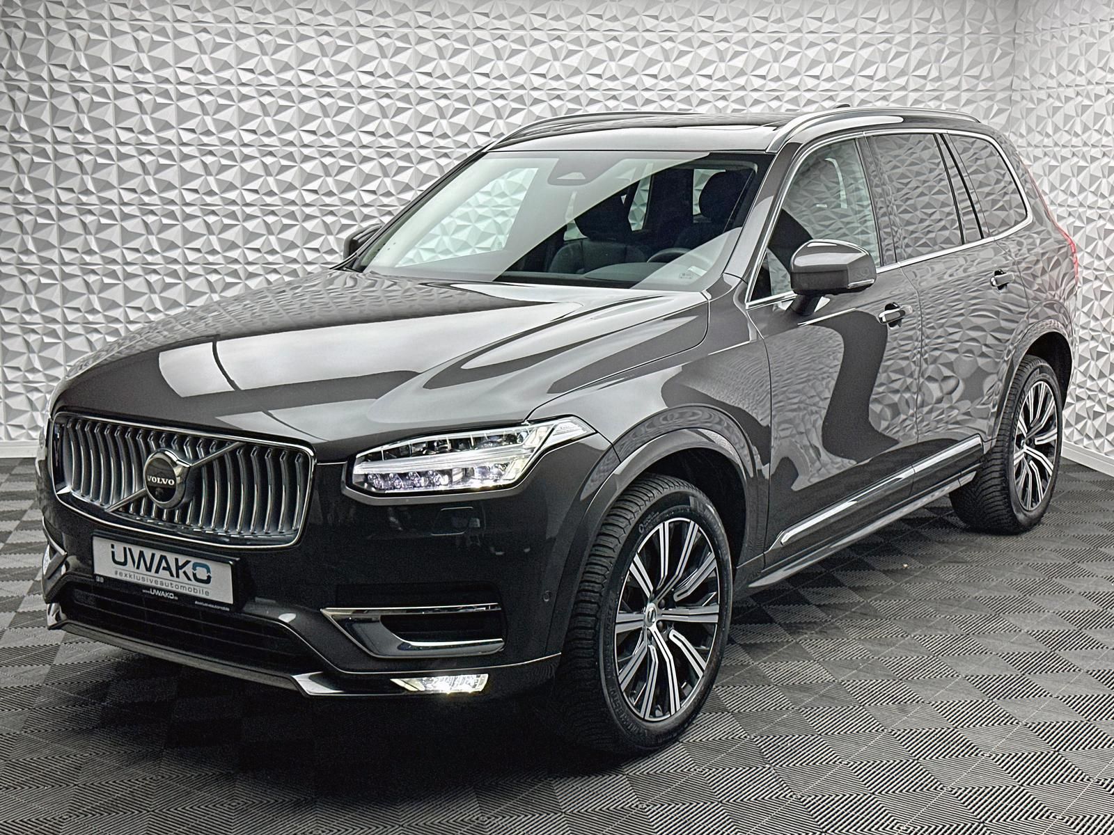 Volvo XC90 B5 PLUS AWD Bright - Samsaru's Car Outlet