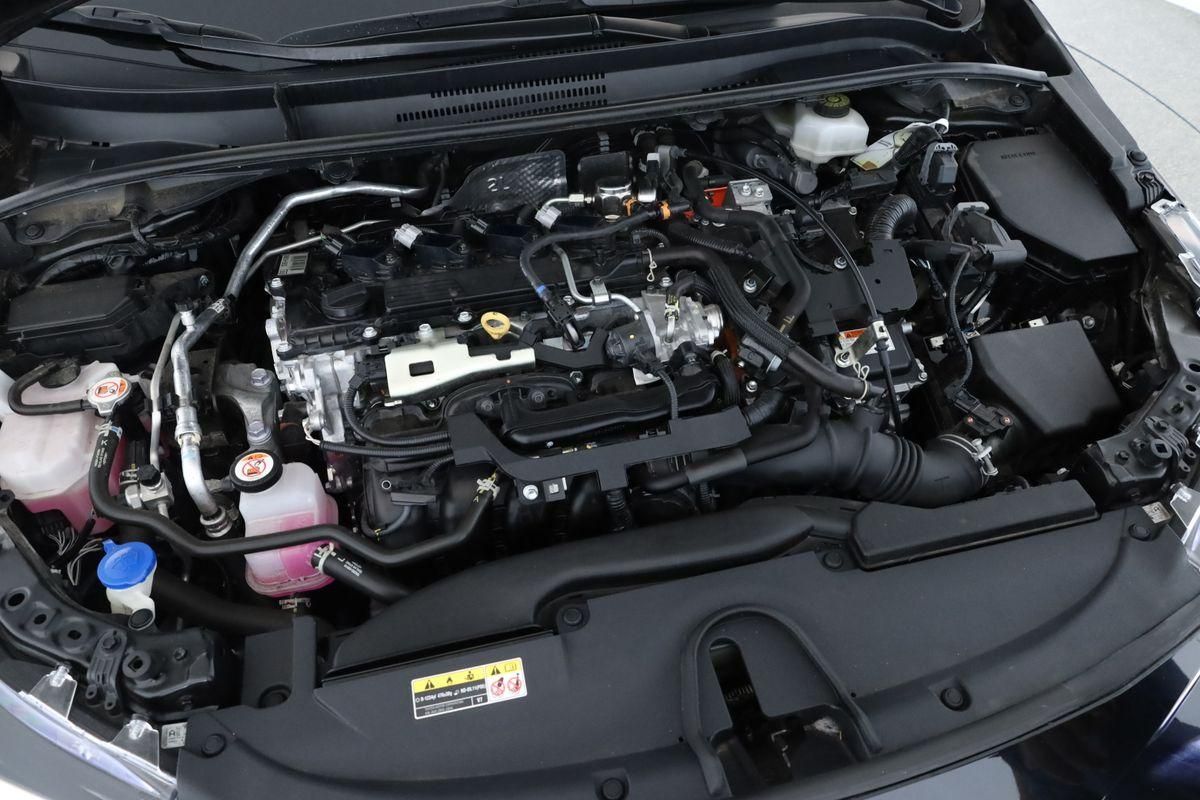 Toyota Corolla Touring Sports 2.0 CVT Team D Navi Kam