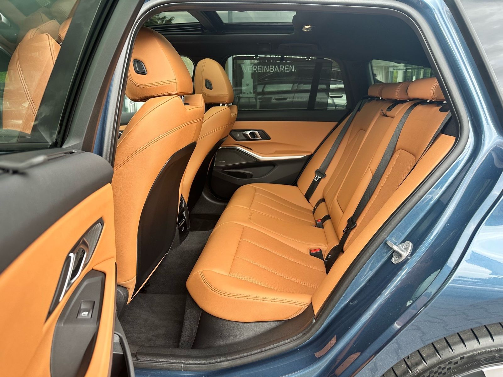 BMW 330e xDrive Touring M Sport Stop&Go Pano AHK 19"