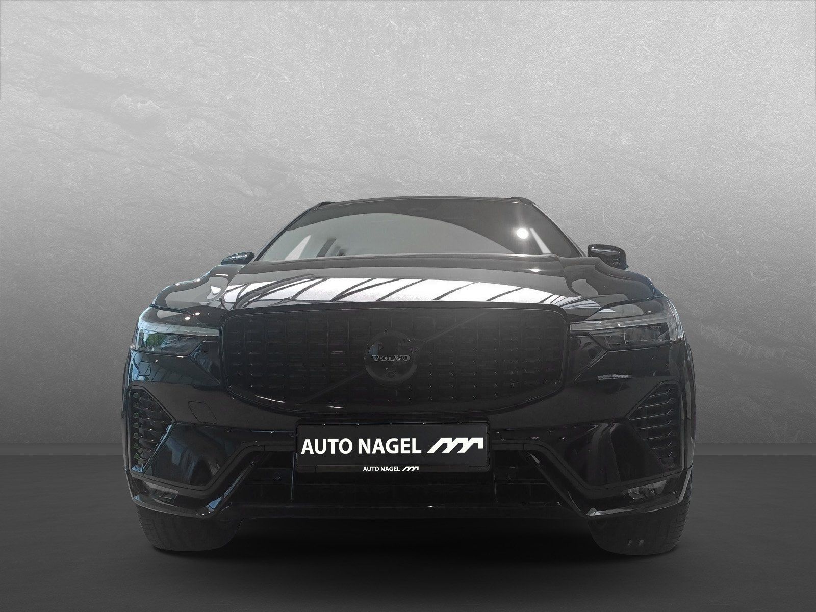 Volvo XC60 B5 Benzin AWD BLACK EDITION + AHK