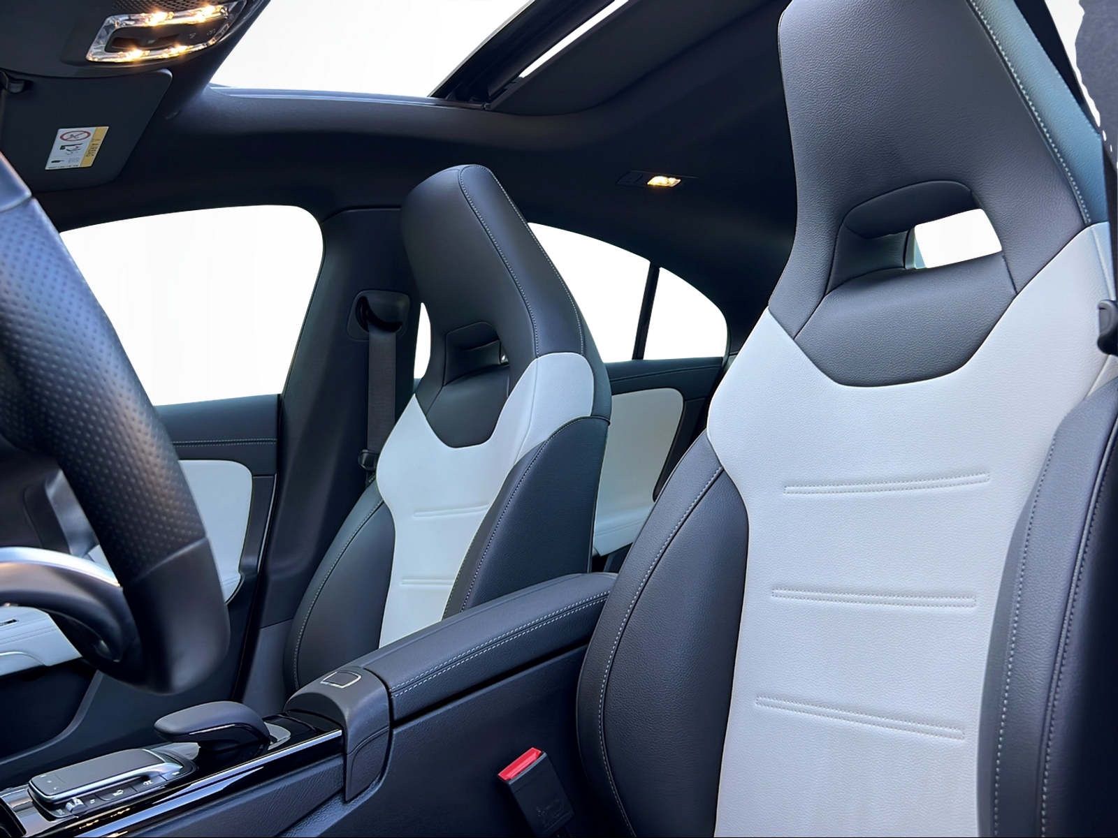 Mercedes-Benz CLA 180 AMG-Line - Samsaru's Car Outlet