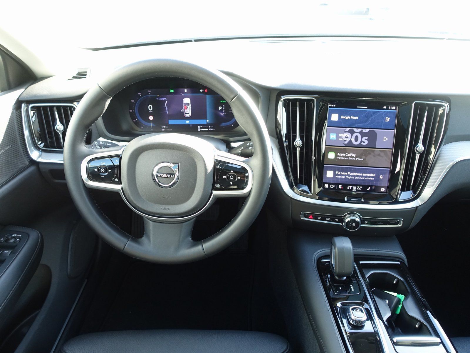 Volvo V60 Plus T6 AWD Plug-in Hybrid/AHK/Pano/360°/H&K