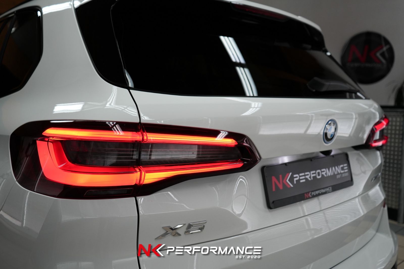 BMW X5 xDrive 45 e M Sport / M-SITZE / B&W / PANO