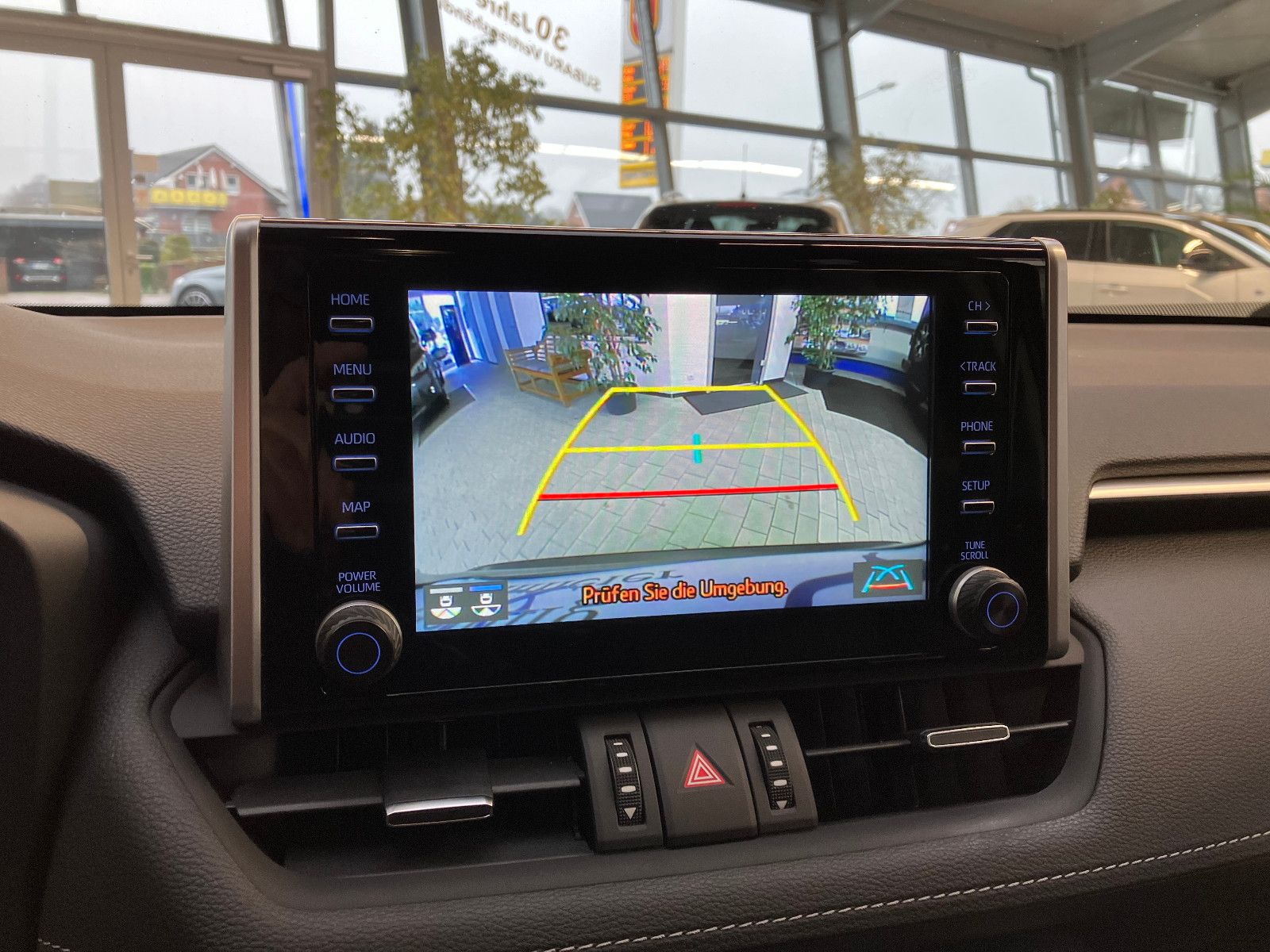 Toyota RAV 4 2.5 Hybrid Business Edition - Samsaru's Car Outlet