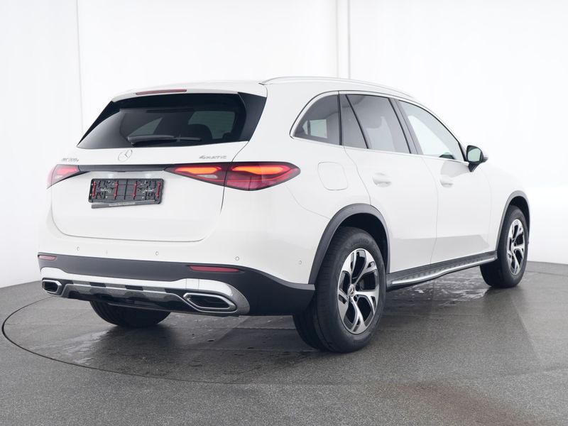 Mercedes-Benz GLC 300 e 4M AVANTGARDE - Samsaru's Car Outlet