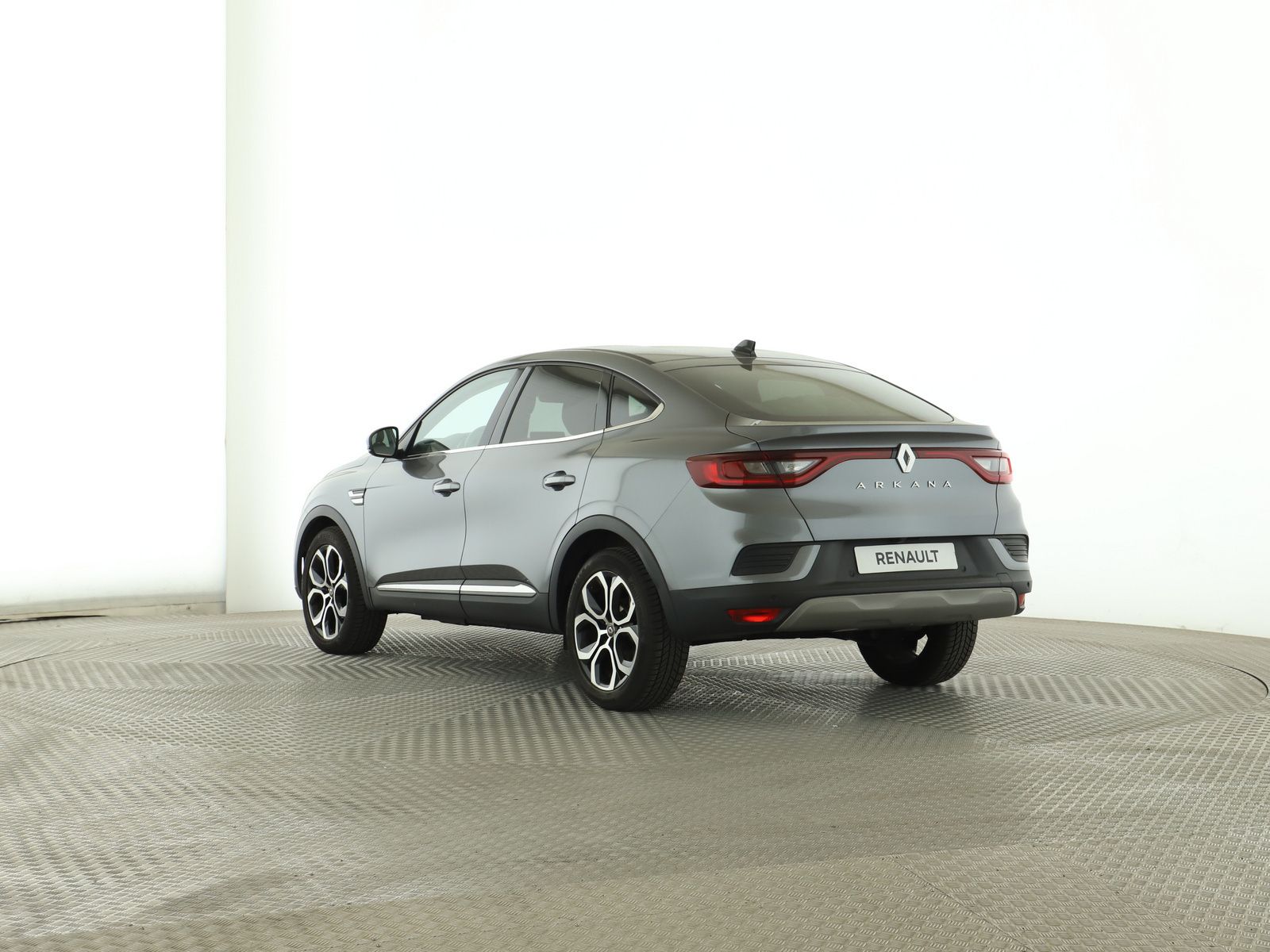 Renault Arkana 1.3 TCe 140 Mild-Hybrid Techno - Samsaru's Car Outlet