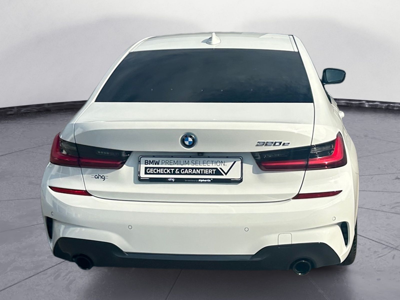 BMW 320e M Sport Automatik - Samsaru's Car Outlet