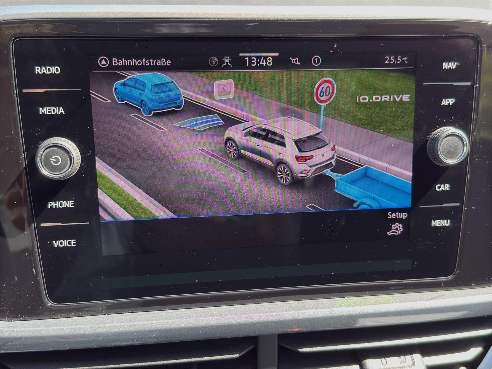 Volkswagen T-Roc 2.0 TDI DSG STYLE - Samsaru's Car Outlet