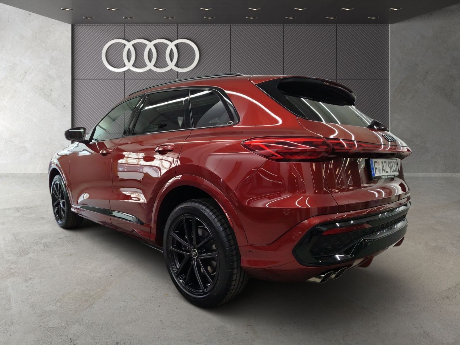 Audi Q5 TDI quattro S tronic S line PANO AHK MATRIX