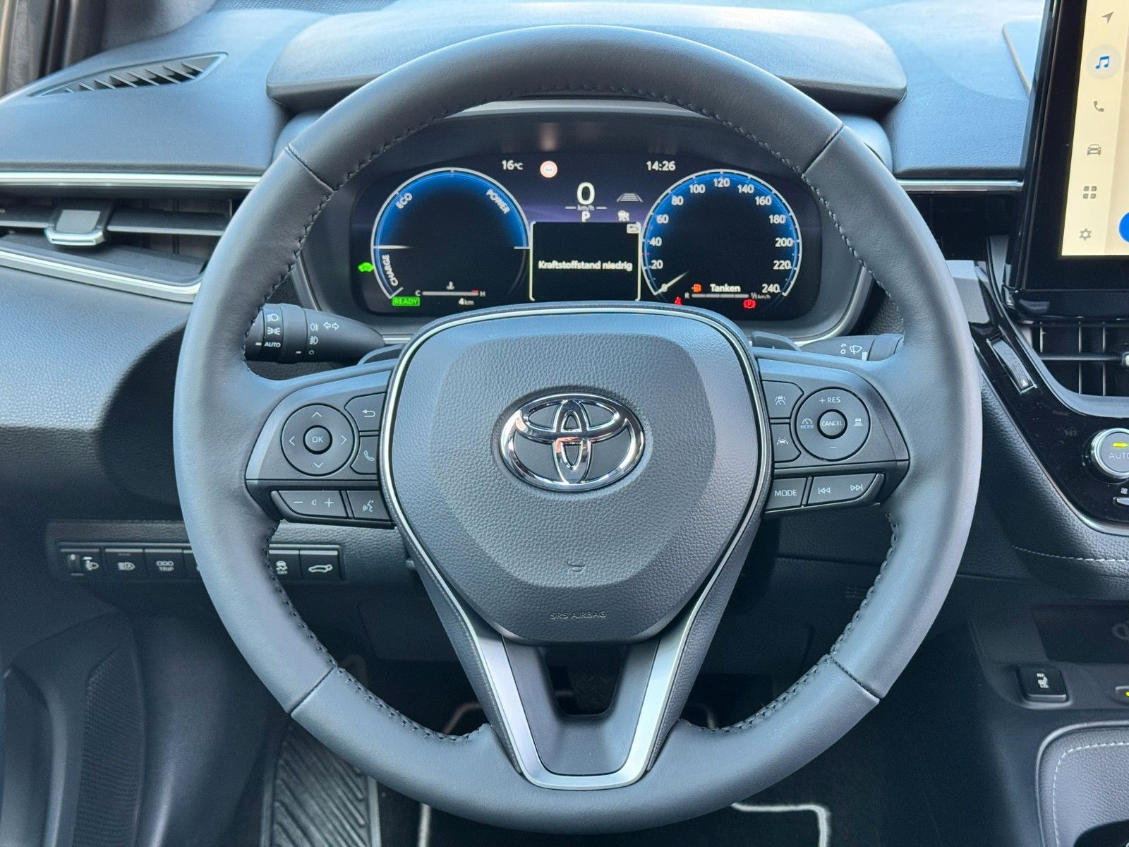 Toyota Corolla 2.0l Teamplayer | el. Heckklappe | LED
