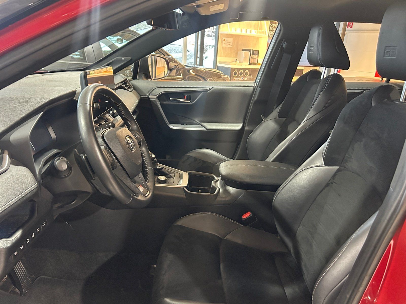 Toyota RAV 4 Plug-in Hybrid GR SPORT