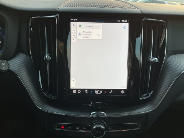 Volvo XC60 B4 Plus Dark 2WD ACC PANO 360° Allwetter