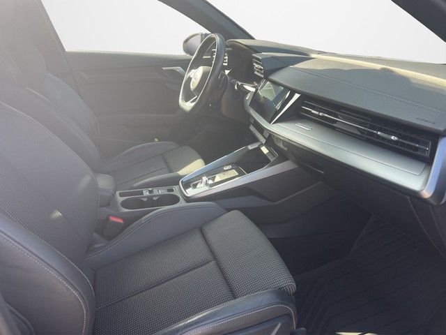 Audi A3 Sportback 40 TFSI e S line 150 kW Hybrid *Nav