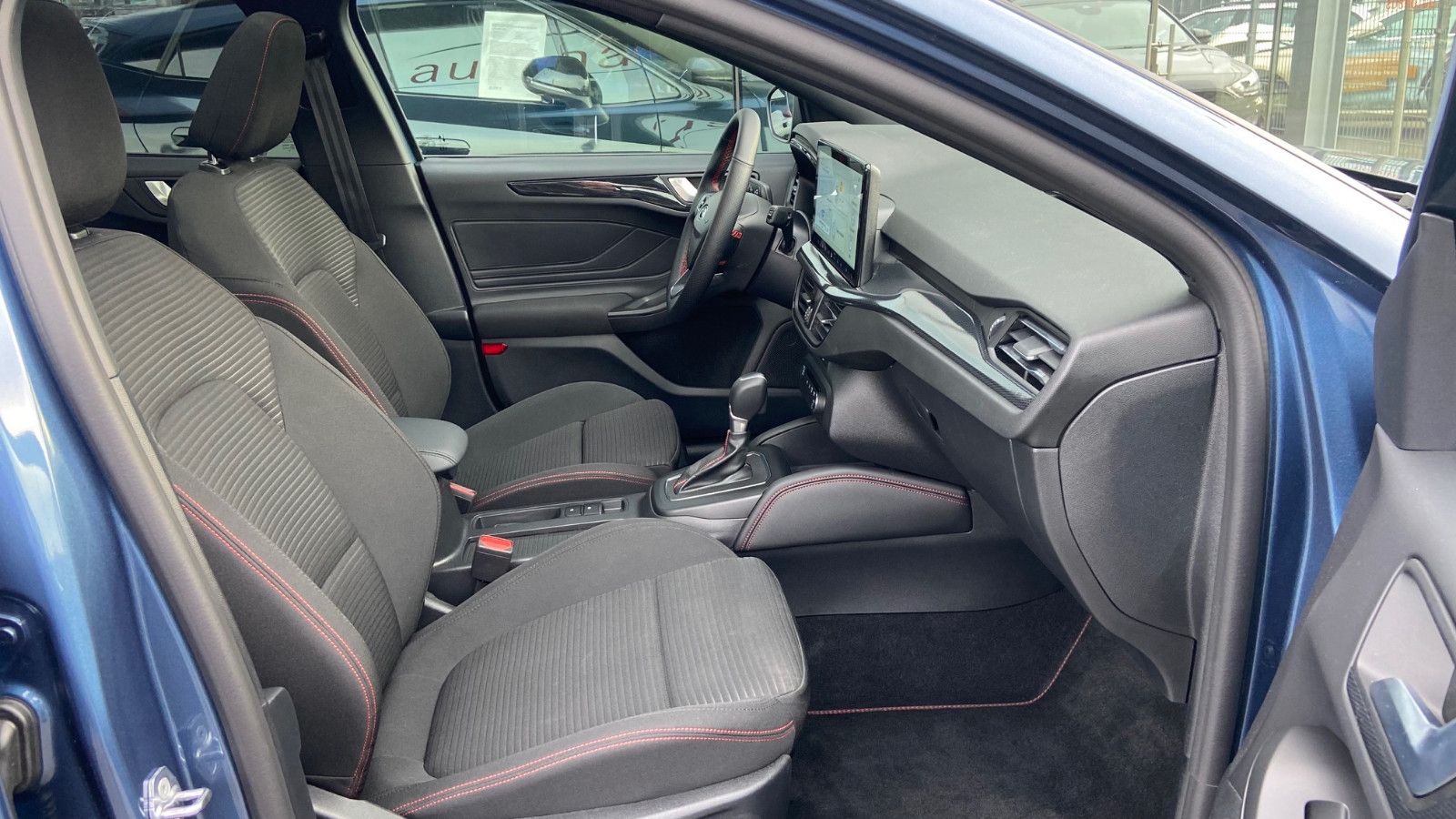 Ford Focus Turnier ST-Line X, Styling*PANO*Matrix-LED
