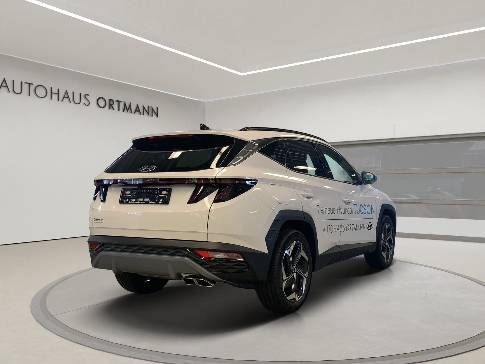 Hyundai TUCSON 1.6 Plug-In-Hybrid 'Trend' 4WD - Samsaru's Car Outlet