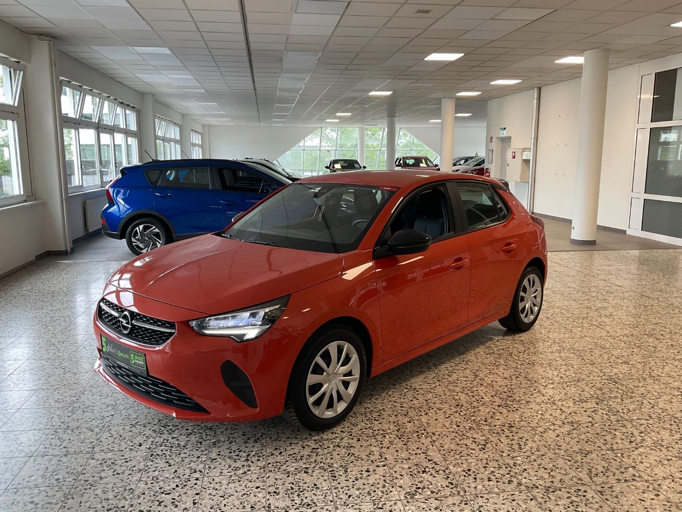 Opel Corsa F 1.2 Turbo Edition - Samsaru's Car Outlet