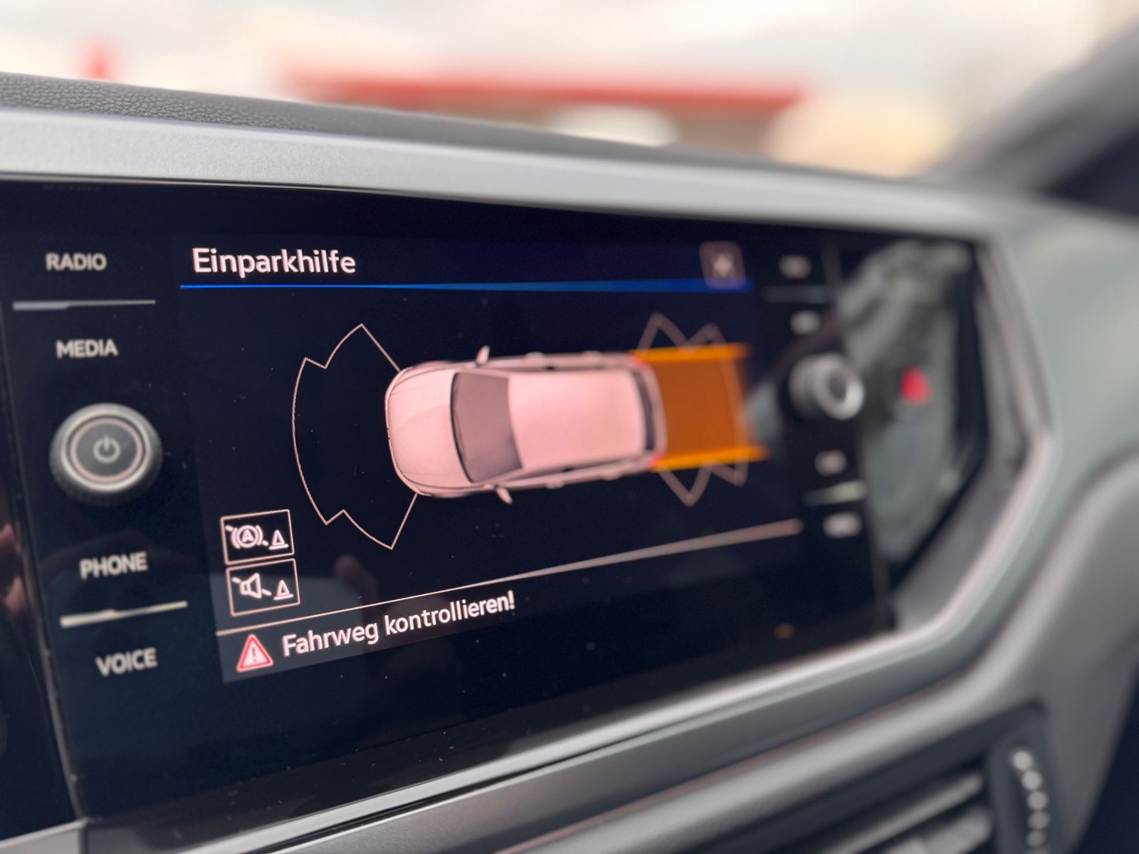 Volkswagen Polo Active DSG - Samsaru's Car Outlet