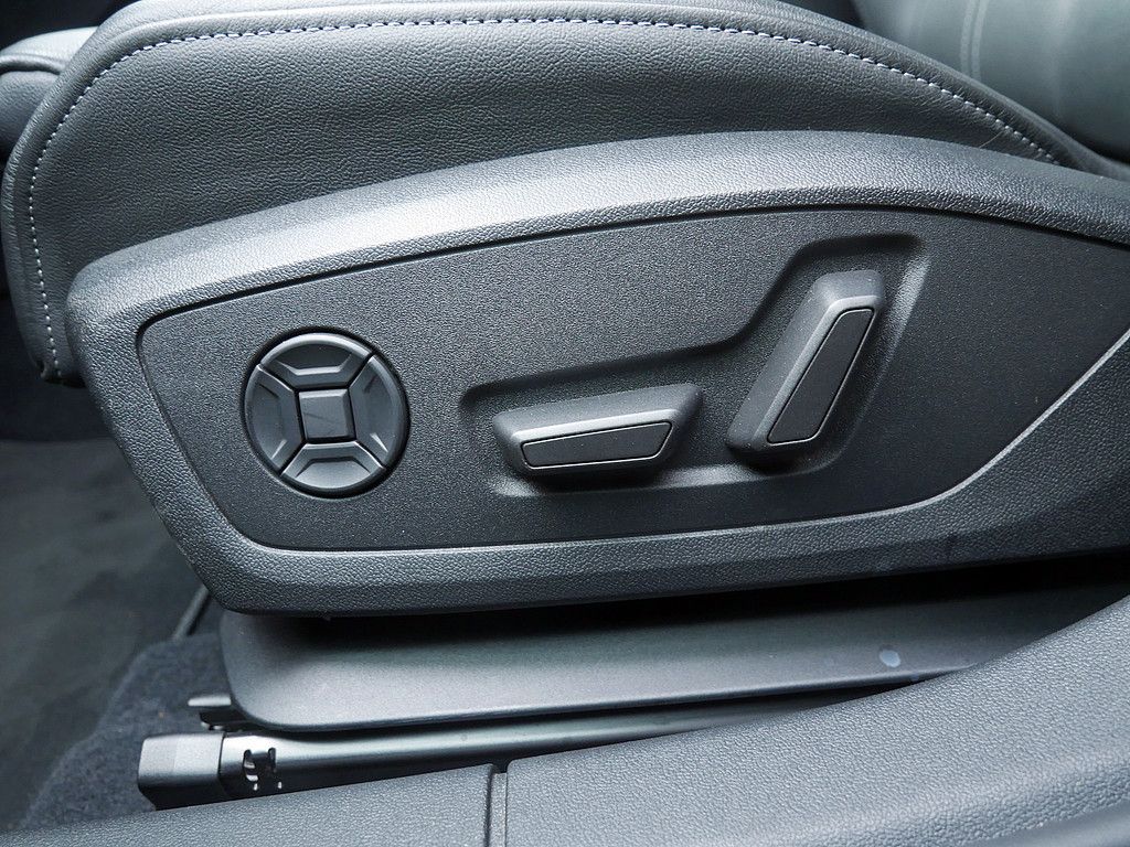 Audi A3 Sportback 40 TFSI Qu. S-line STANDHZ+B&O+ACC+