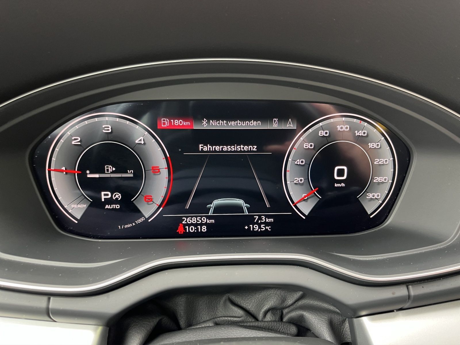Audi Q5 40 TDI quattro - Samsaru's Car Outlet