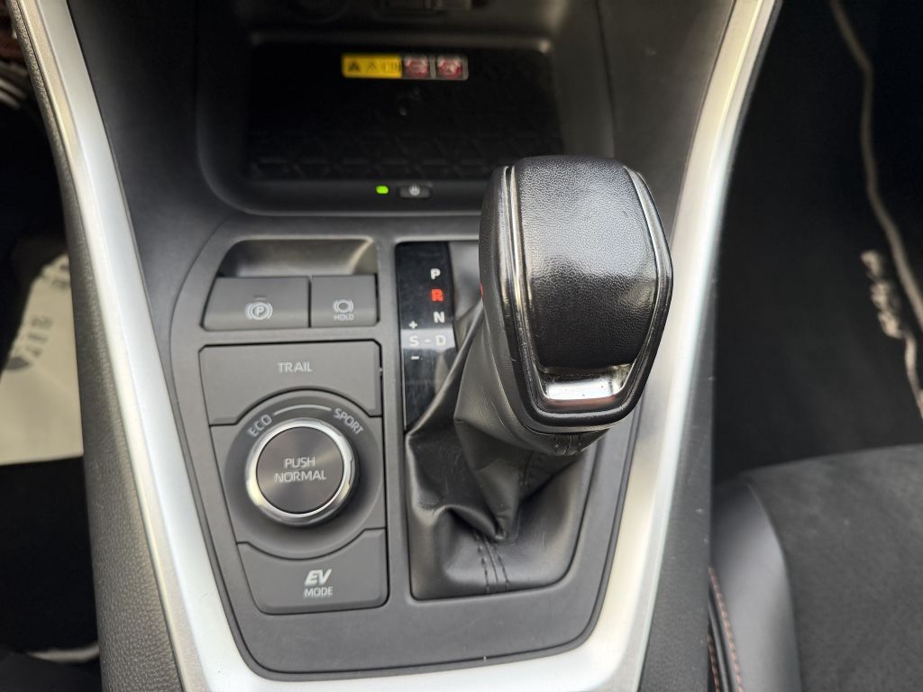 Toyota RAV 4 2.5 4x4 Hybrid 4x4 mit elektr. Heckklappe