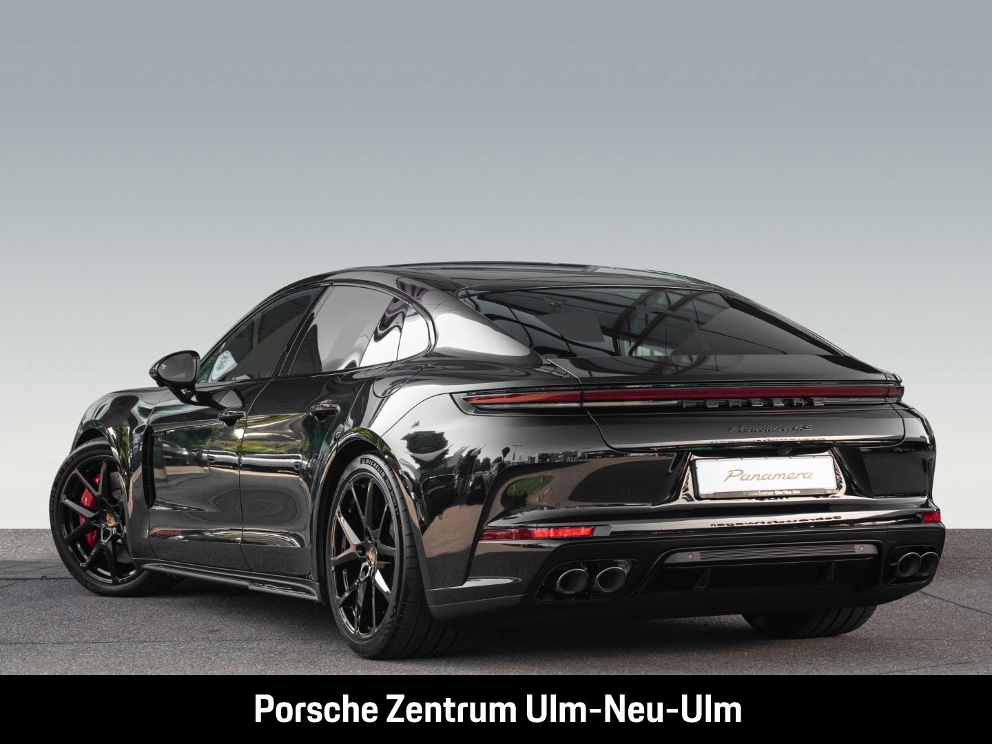 Porsche Panamera 4S E-Hybrid HA-Lenkung InnoDrive HUD