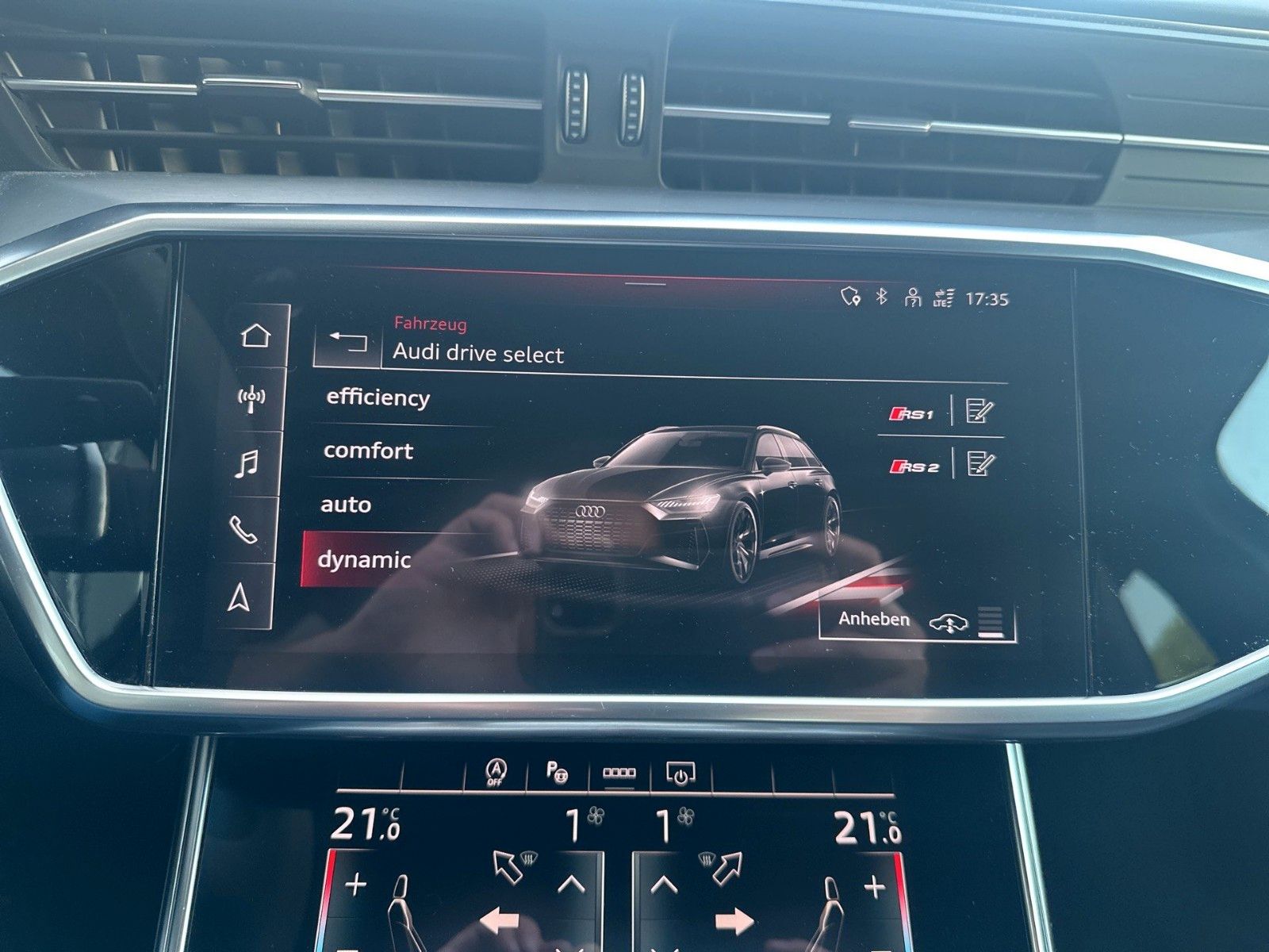 Audi RS6 Avant 4.0 TFSI quattro 22" Laser/B&O/Valcona