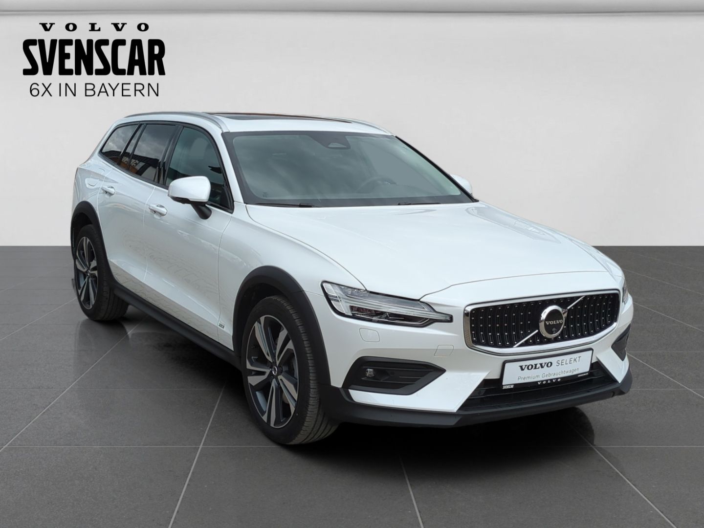 Volvo V60 Cross Country Plus AWD Panodach Leder Standh