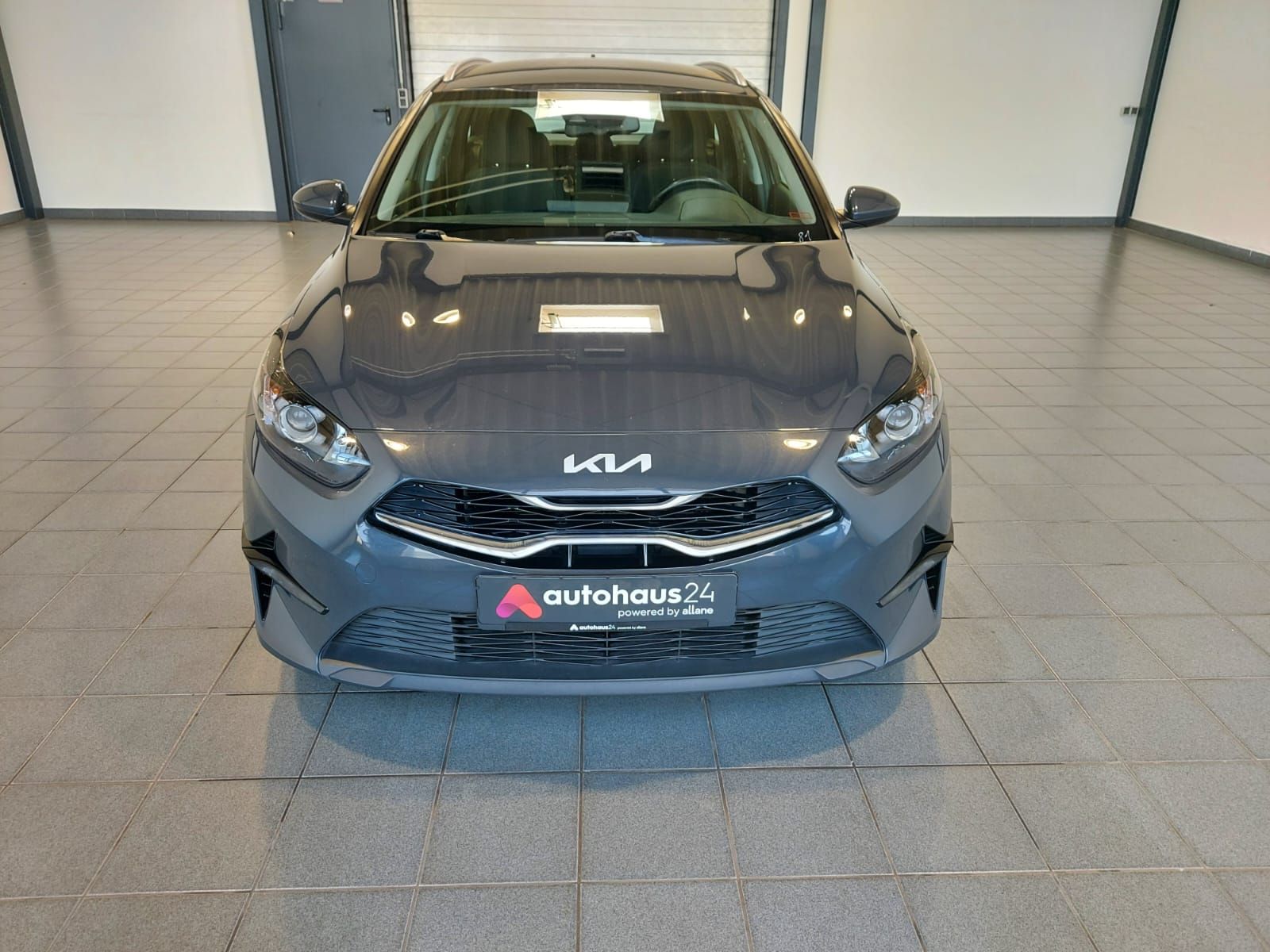 Kia Ceed 1.5 T-GDI Vision - Samsaru's Car Outlet